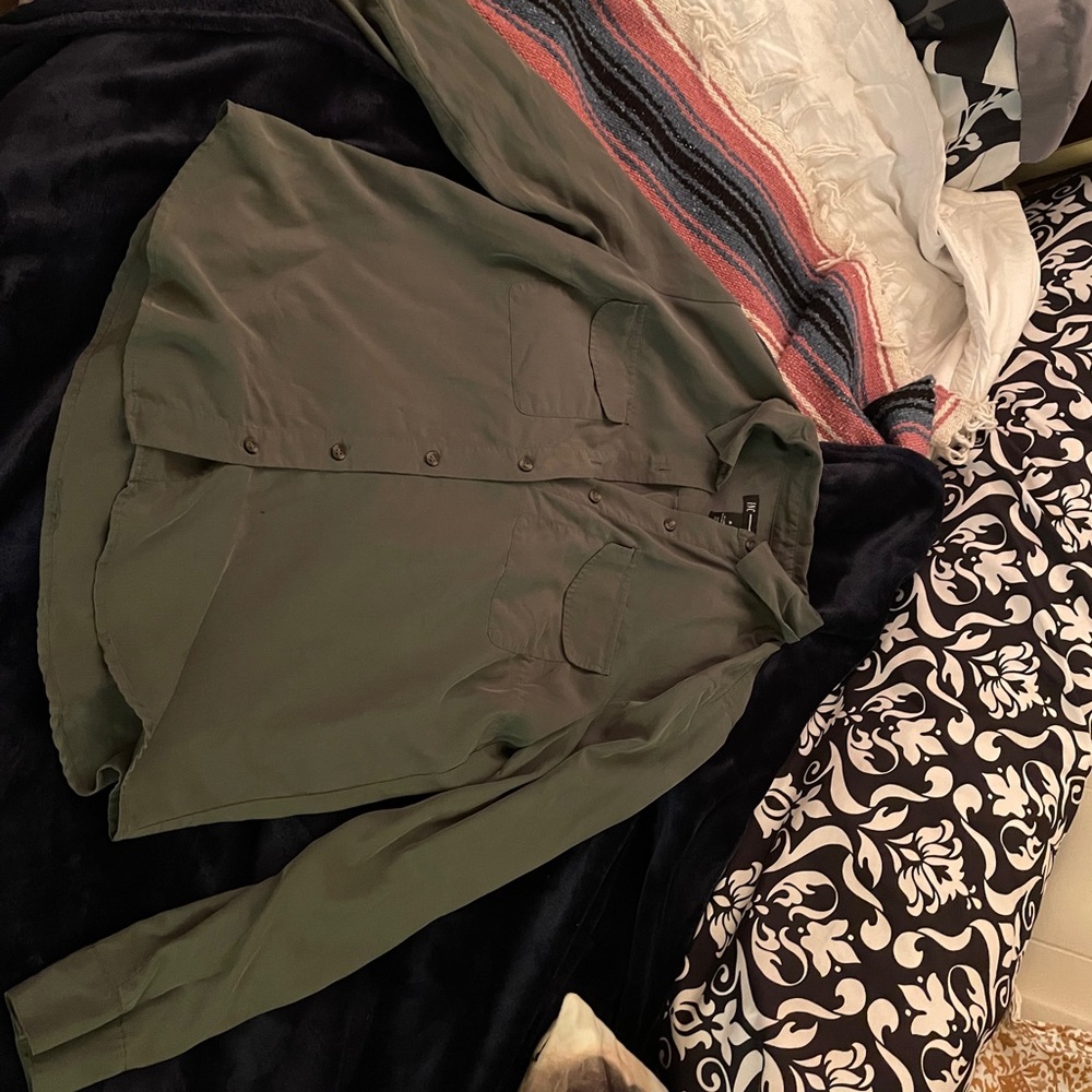 Women’s blouse